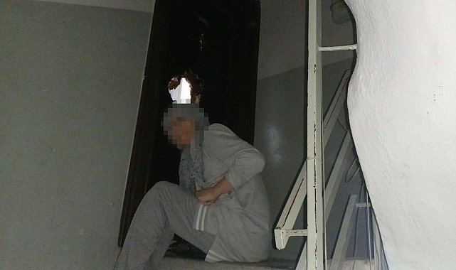 Apartmanda matkapla komşusunun çelik kapısını kıran kadına gözaltı