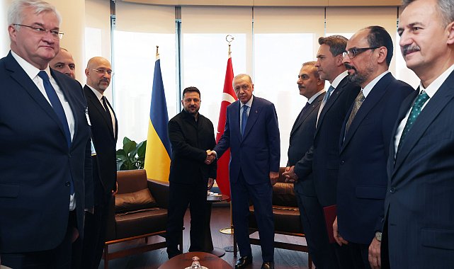 Bakan Bayraktar: Ukrayna'nın enerji arz güvenliğine katkı yapmaya devam edeceğiz
