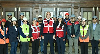 Bakan Ersoy: Haydarpaşa Garı'ndaki restorasyonda ilk etabı 2027 içinde tamamlamayı hedefliyoruz