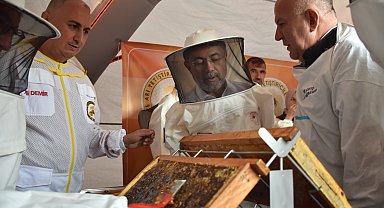 Bakan Yumaklı: 107 yıl önce istiklal için ayağa kalkan Türkiye, bugün istikbalini inşa ediyor