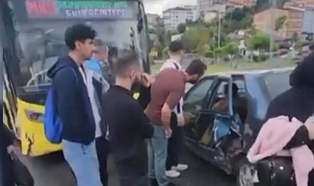 Başakşehir'de İETT otobüsü ile otomobil çarpıştı: 3 yaralı
