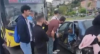 Başakşehir'de İETT otobüsü ile otomobil çarpıştı: 3 yaralı