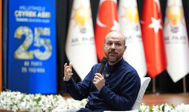 Bilal Erdoğan: ABD 11 milyon dolar fazla teklif vermesine rağmen İspanya Süper Kupası Türkiye'de yapılacak