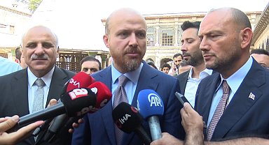 Bilal Erdoğan: Herkesin elini, taşın altına koyması lazım