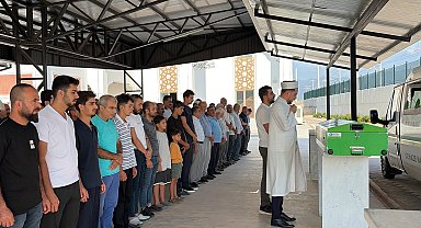 Boşanma aşamasındaki eşi tarafından öldürüldü