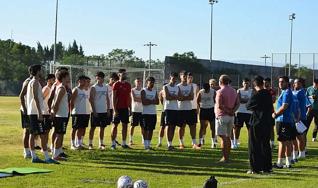 Bucaspor 1928'de derbi öncesi ayrılıklar yaşandı