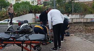 Bursa'da devrilen motosikletin sürücüsü ağır yaralandı