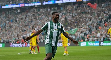 Bursaspor'da Iheanacho rüzgarı; 8 maçta 11 gol
