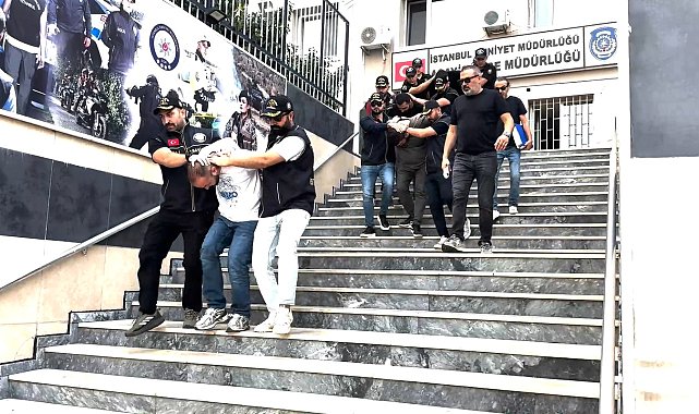 Çekmeköy'de 1 kişinin öldüğü otomobile saldırı soruşturmasında 10 şüpheli adliyeye sevk edildi