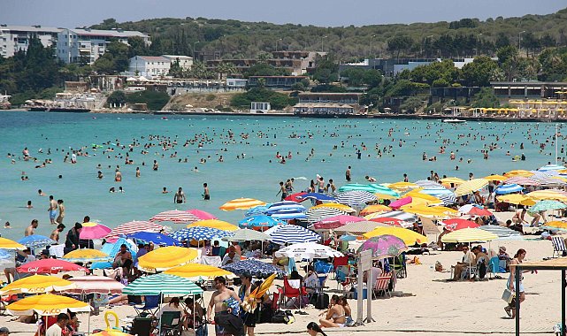 Çeşme'de tesislerde doluluk yüzde 90'ı aştı, hedef kış sezonunu canlandırmak