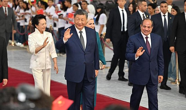 Çin Devlet Başkanı Şi Cinping, Mısır'da