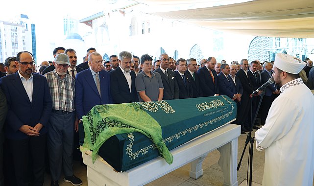 Cumhurbaşkanı Erdoğan, AK Parti Milletvekili Önen'in kızının cenazesine katıldı