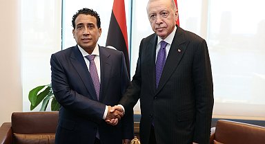 Cumhurbaşkanı Erdoğan, Libya Başkanlık Konseyi Başkanı Menfi'yi kabul etti