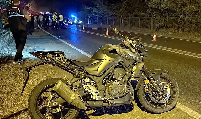 Devrilen motosikletten midibüsün altına savrulan sürücü hayatını kaybetti