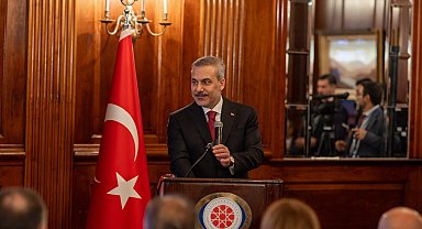 Dışişleri Bakanı Fidan, New York'ta '100. Yıla Girerken Türkiye-ABD İlişkileri' Paneli'nde katıldı