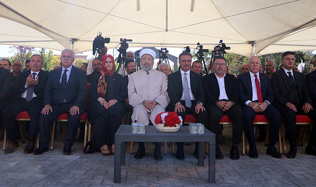 Diyanet İşleri Başkanı Arpaguş, Kur'an Eğitim Merkezi'ni açılışını gerçekleştirdi