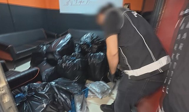 Esenyurt'ta 143 kilo uyuşturucu ele geçirildi