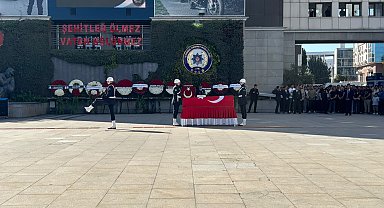 Esenyurt'ta saldırıda şehit olan polis memuru için İstanbul Emniyet Müdürlüğü'nde tören