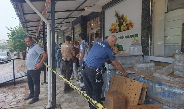 Eşini çalıştığı markette tabancayla öldürüp, intihar etti