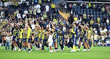 Eyüpspor'u farklı geçen Fenerbahçe milli araya moralli girdi