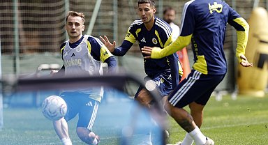Fenerbahçe, Mert Müldür'ün menisküsünde yırtık tespit edildiğini açıkladı