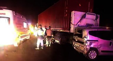 Gaziantep'te zincirleme kaza; 4 yaralı