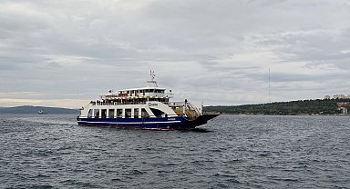 Gökçeada feribot seferlerine fırtına engeli
