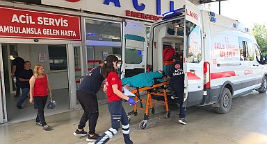 Hafif ticari araç ile çarpışan motosikletin sürücüsü ağır yaralandı