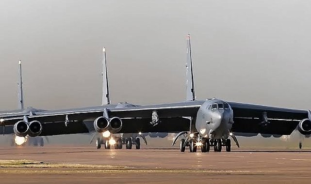 İngiltere'de ABD üssü yakında patlayıcı alarmı