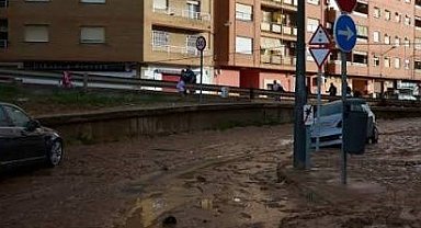 İspanya'da meydana gelen selde 1 kişi hayatını kaybetti