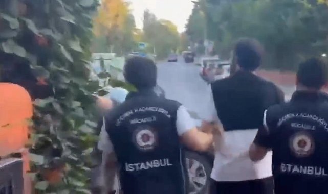 İstanbul merkezli 13 ilde sahte belgelerle vatandaşlık operasyonu: 26 şüpheli tutuklandı