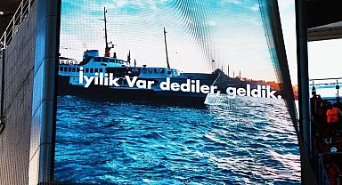 İyilik Var Gönüllülük Platformu'nun tanıtımı Fenerbahçe-Beşiktaş maçında yapıldı