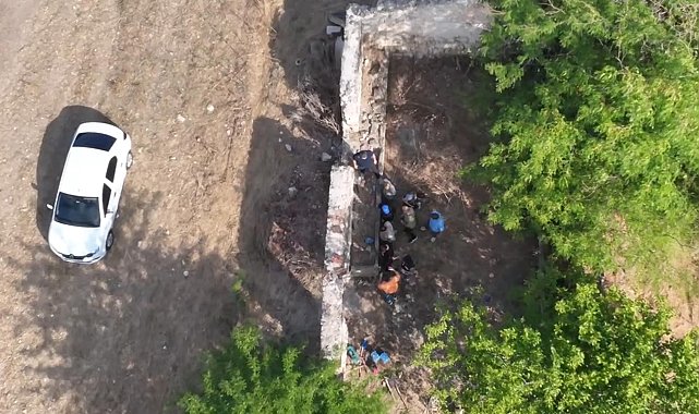 Kaçak kazı yapan 7 şüpheli yakalandı; operasyon kamerada