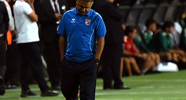 Karşıyaka'da isim bol