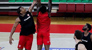 Karşıyaka'dan basketbolda sponsorlara çağrı