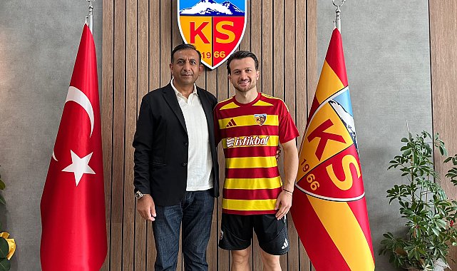 Kayserispor, Murat Cem Akpınar'ı kadrosuna kattı