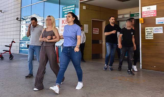 Kimlik bilgilerini ele geçirdikleri kişinin adına hesap açıp, dolandırıcılık yaptılar