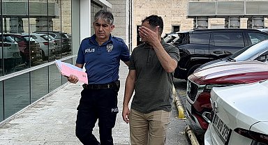 Korkulukları aşıp yola çıktığı öne sürülen çocuğa otomobil çarptı