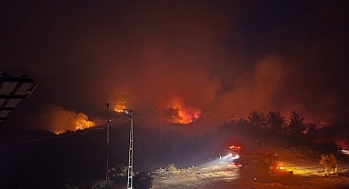 Kozan'da 2 ayrı noktada orman yangını; yerleşim yerleri tedbir amaçlı boşaltıldı