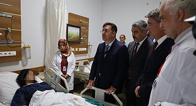 Manisa'da okul yakınında silahla ateş açıldı; 11 yaralı