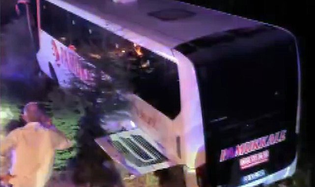 Manisa'da otobüs kazası; yaralılar var -1
