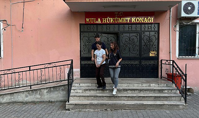 Manisa'da polisin durdurduğu araçta 65 bin içimlik bonzai ele geçirildi; 1'i tutuklama