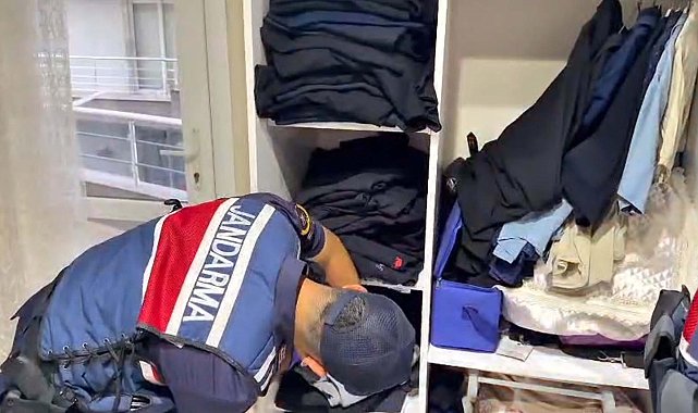 Menderes Belediyesi'ne ikinci dalga operasyon: 9 gözaltı