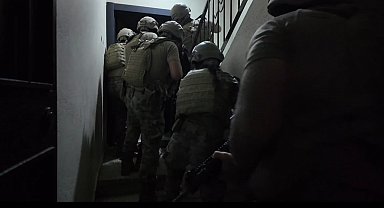 Mersin'de DEAŞ operasyonu: 3 tutuklama