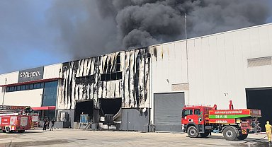 Mersin'de temizlik malzemesi üretim tesisinde yangın
