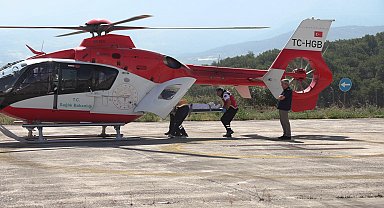Nişan için geldiği Bolu'da fenalaştı, ambulans helikopterle Antalya'ya sevk edildi