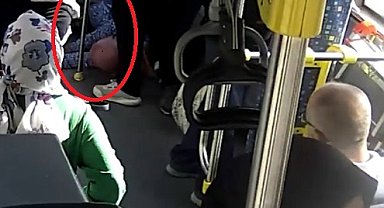 Otobüste fenalaşan yolcuyu hastaneye yetiştirdi