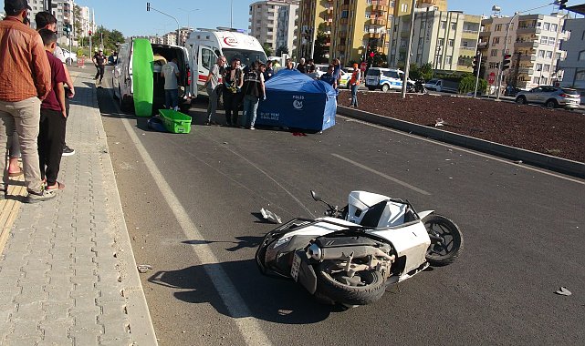 Otomobille çarpışan motosikletin sürücüsü öldü