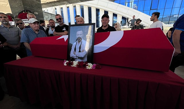 Oyuncu Serhat Kılıç, Ankara'da son yolculuğuna uğurlandı