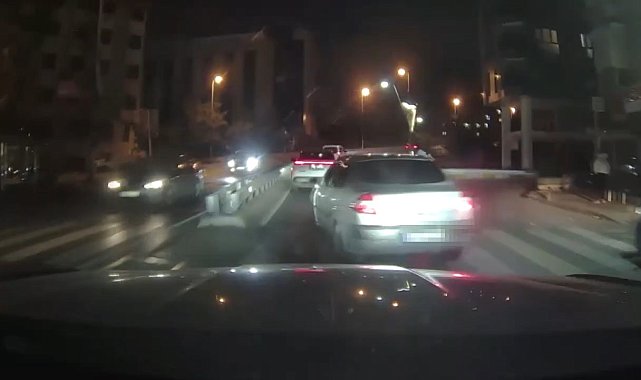 Pendik'te makas atarak trafiği tehlikeye düşüren sürücüye 90 bin lira ceza